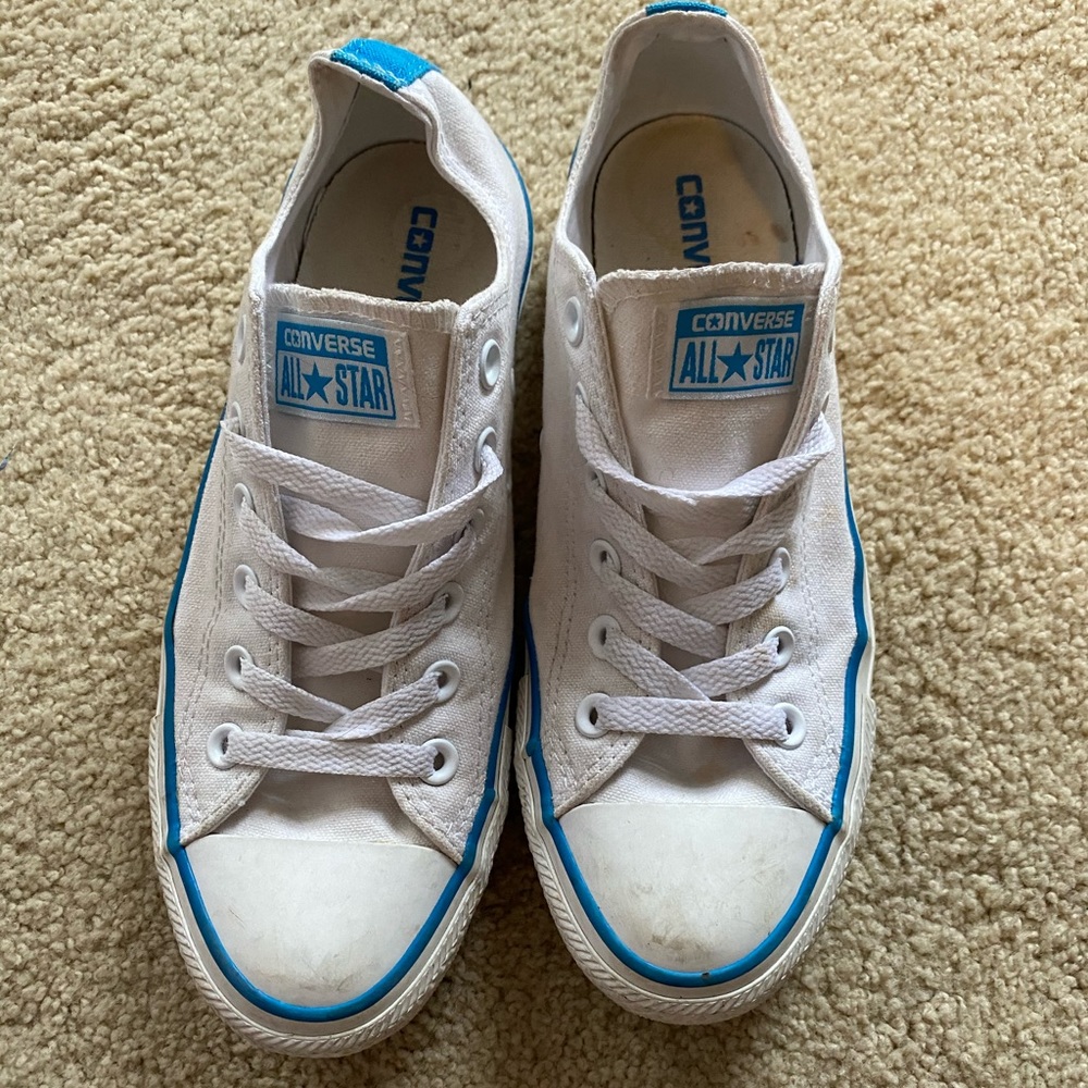 White vintage converse